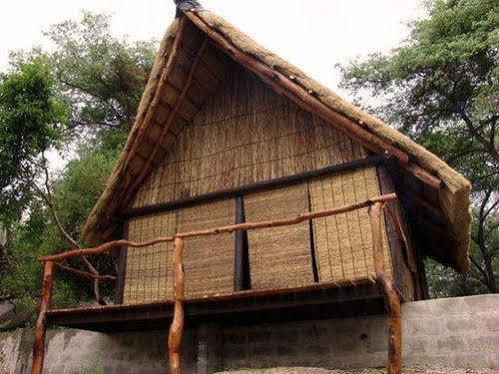 Caprivi Houseboat Safari Lodge 카티마무릴로 외부 사진